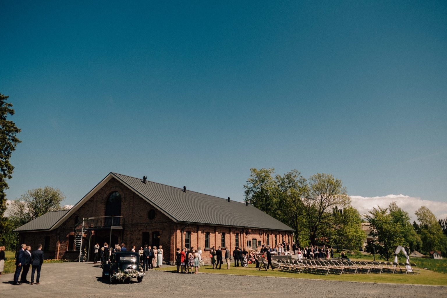 midsummer wedding