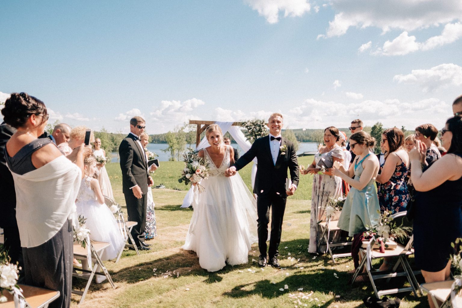 Varpu & Touko's midsummer wedding