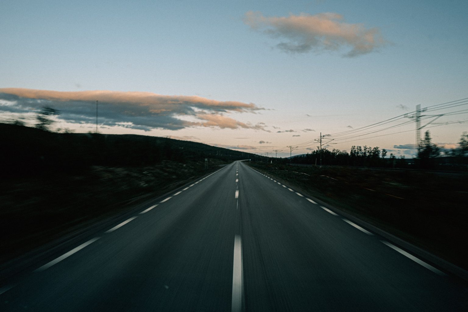 one week van life around lofoten